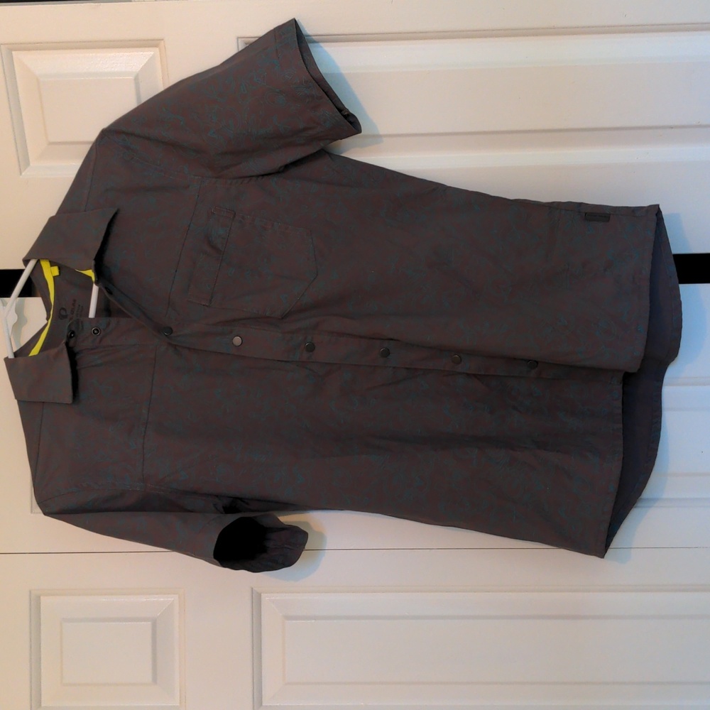 Pearl Izumi casual MTB shirt